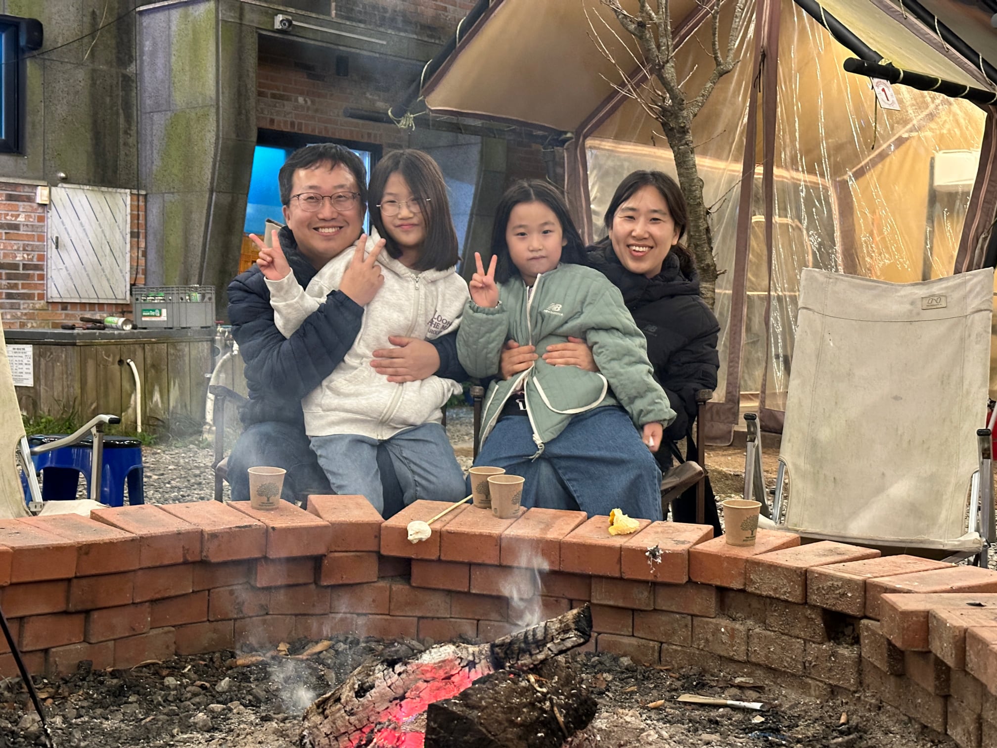 관저3 다락방 김홍균, 윤혜성 집사님 가정.jpg