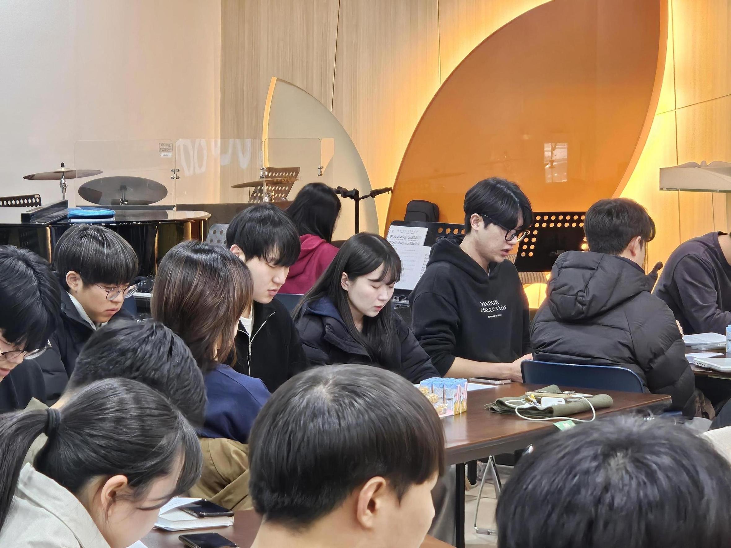 KakaoTalk_20250208_154054391_05.jpg