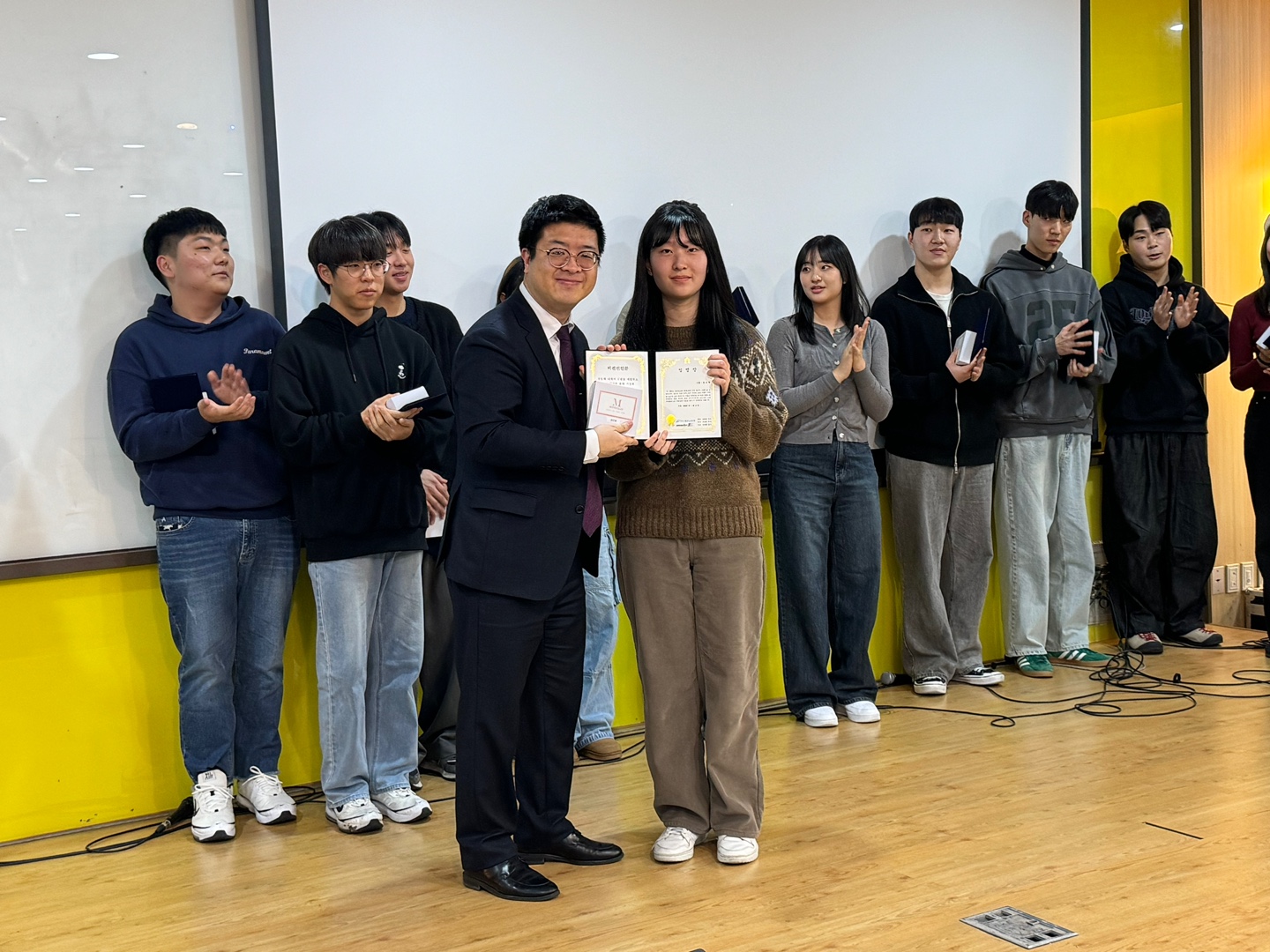 KakaoTalk_20250106_184857442_11.jpg