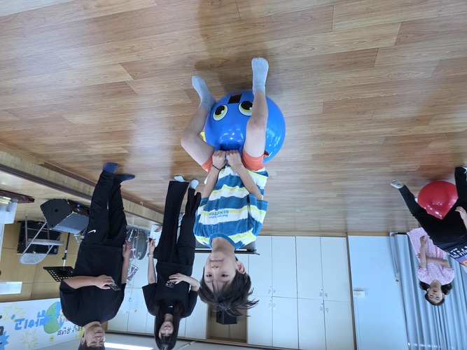 KakaoTalk_20260530_122622407_05.jpg