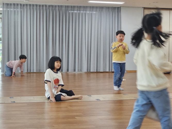 KakaoTalk_20260509_122410320_05.jpg