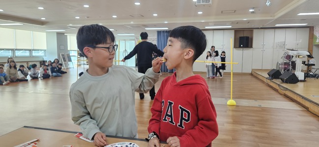 KakaoTalk_20250412_121355304_11.jpg