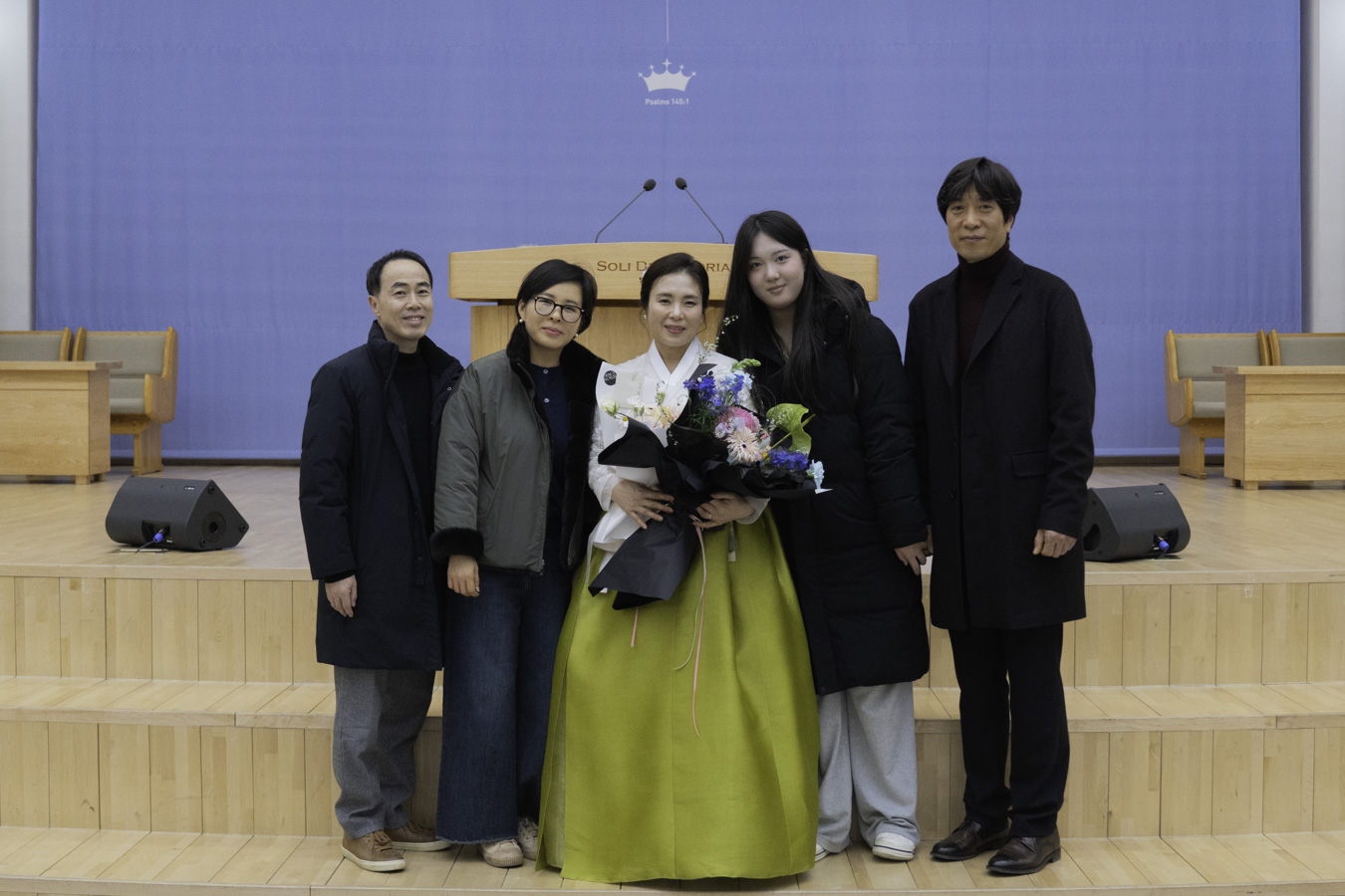 2025-02-16_제자,사역훈련 수료예배-85.jpg