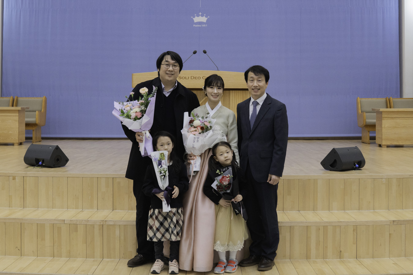 2025-02-16_제자,사역훈련 수료예배-87.jpg
