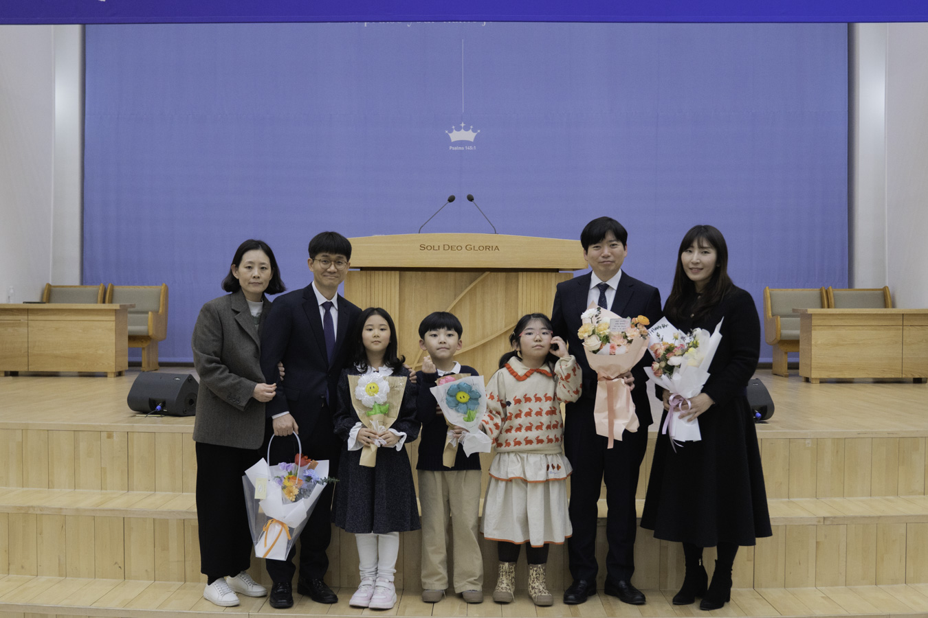 2025-02-16_제자,사역훈련 수료예배-90.jpg