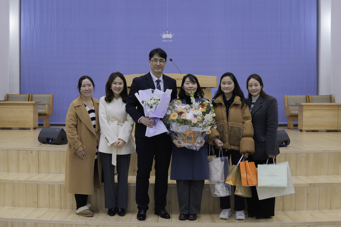 2025-02-16_제자,사역훈련 수료예배-70.jpg