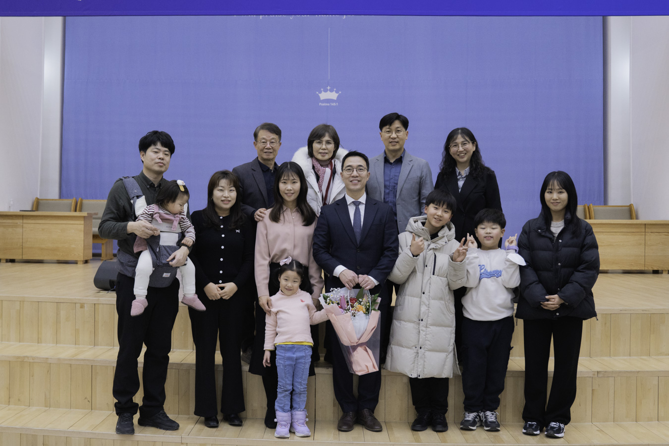 2025-02-16_제자,사역훈련 수료예배-68.jpg