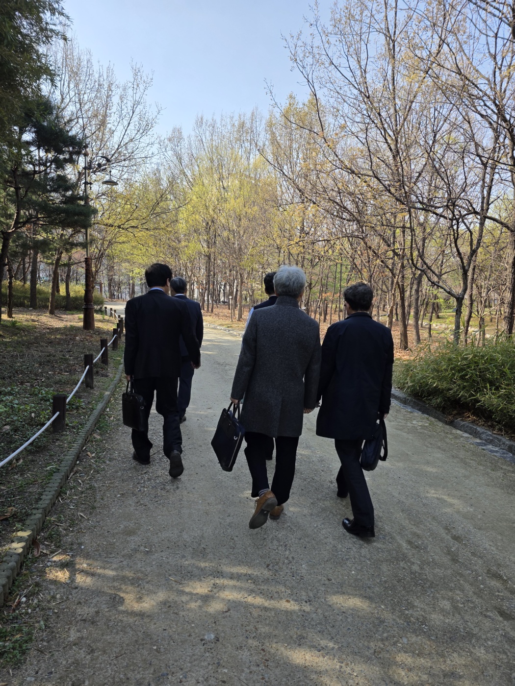 KakaoTalk_20250406_184330200_02.jpg