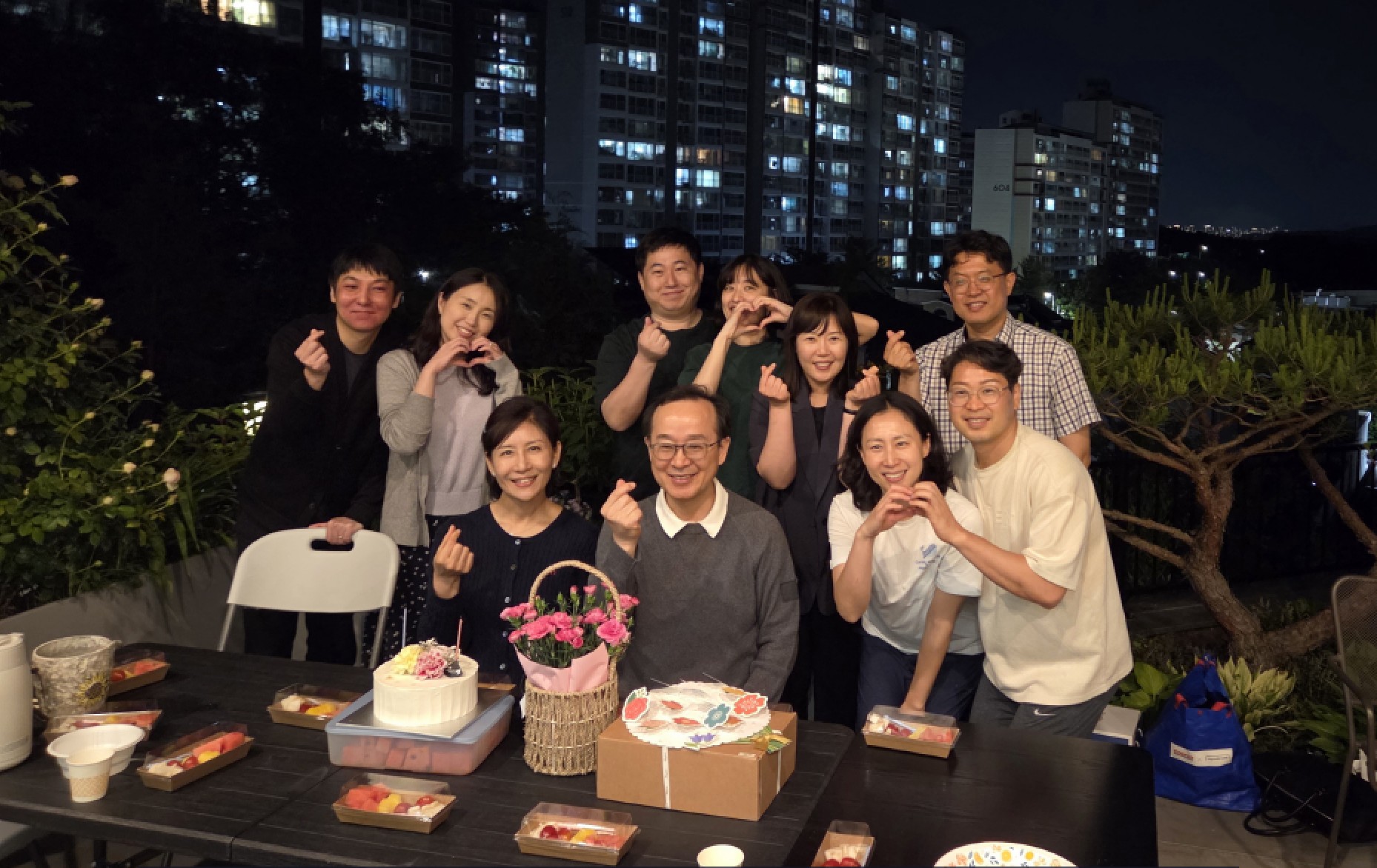 단체사진.jpg