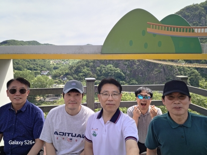 단체사진 10.jpg