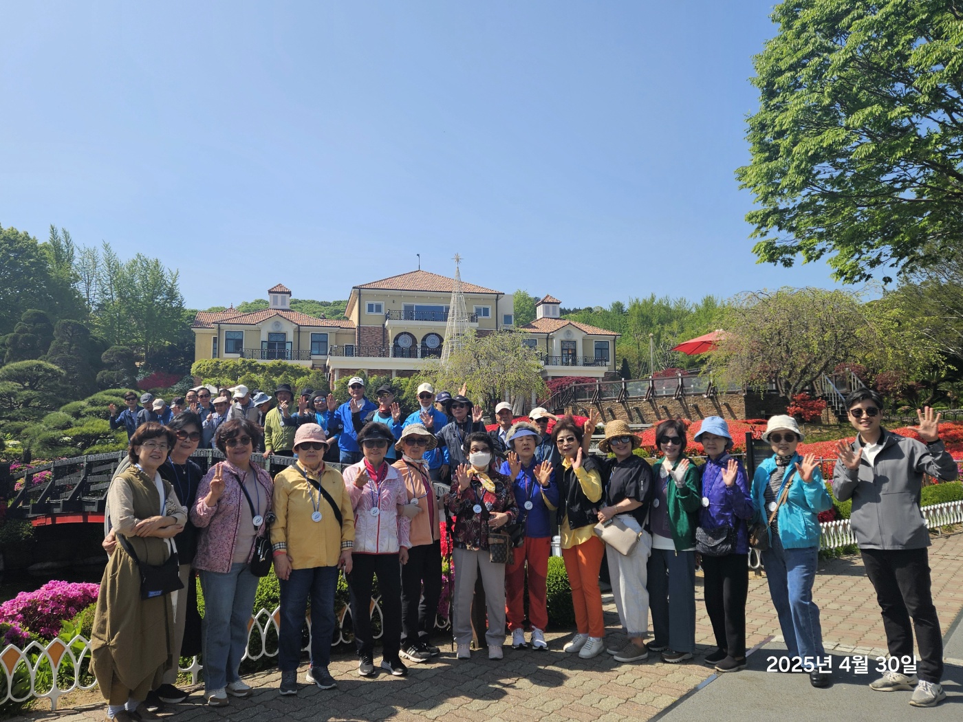 KakaoTalk_20250502_175845902_09.jpg