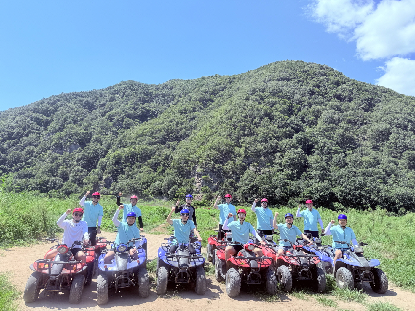 12.[크기변환]ATV 단체2.jpg