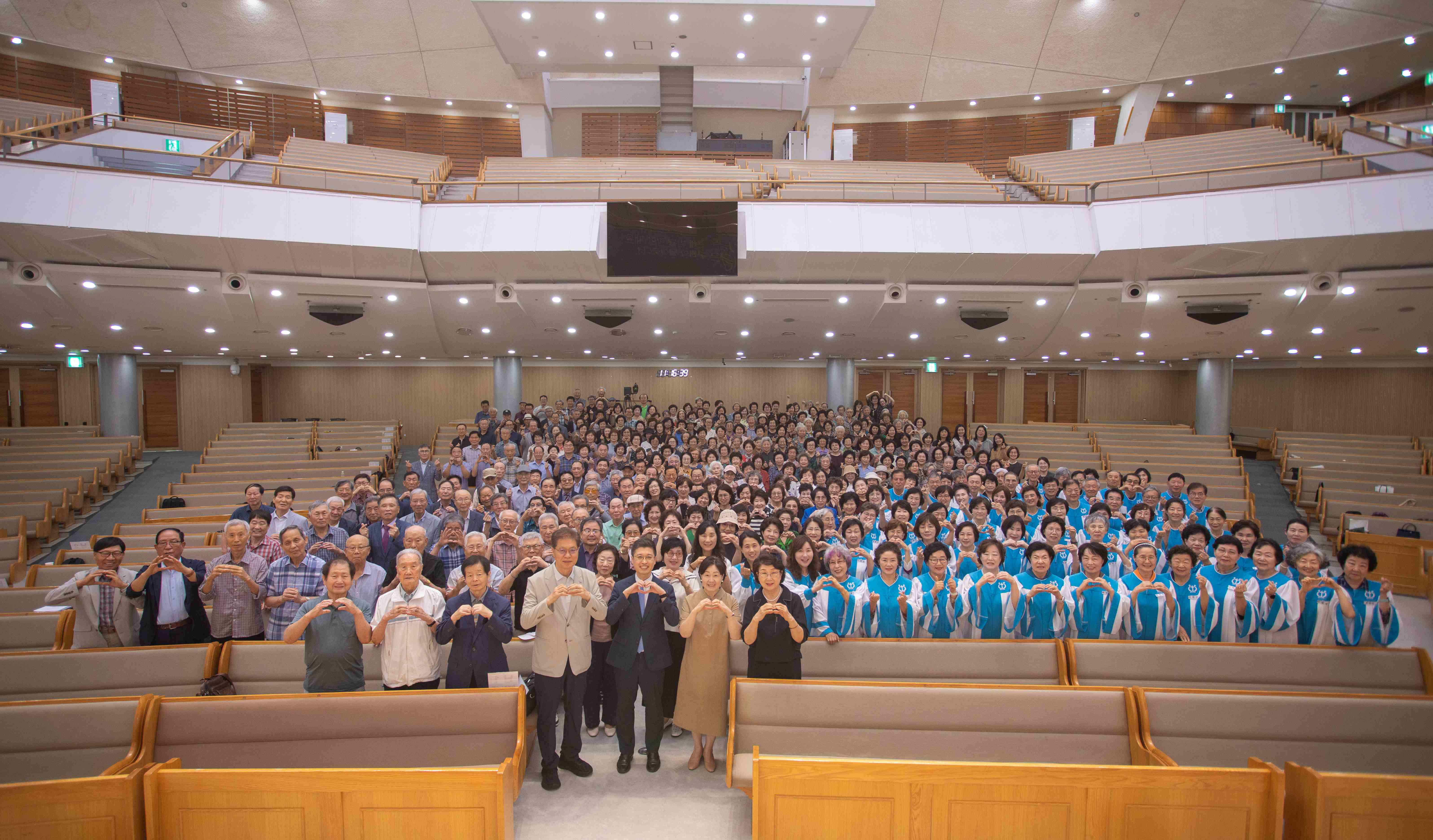 2026 여호수아부 단체사진(저용량).jpg