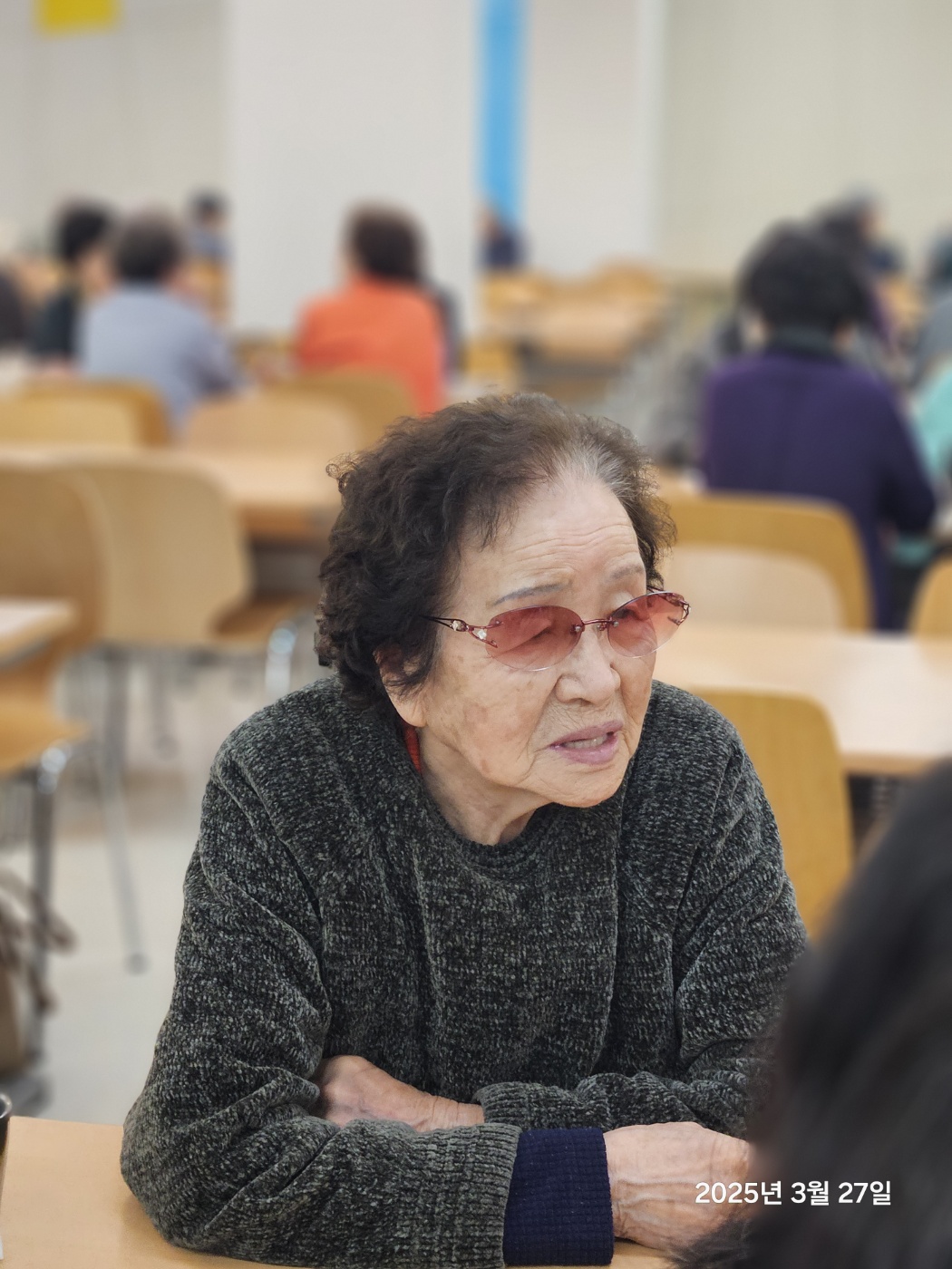 1743074383512-7.jpg