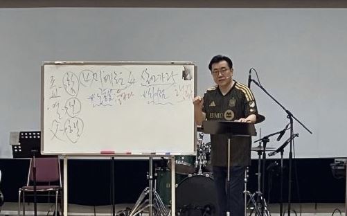 목사님 3.jpg