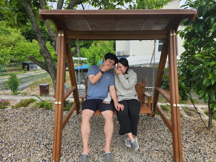 김재석, 김민경 가정.jpg