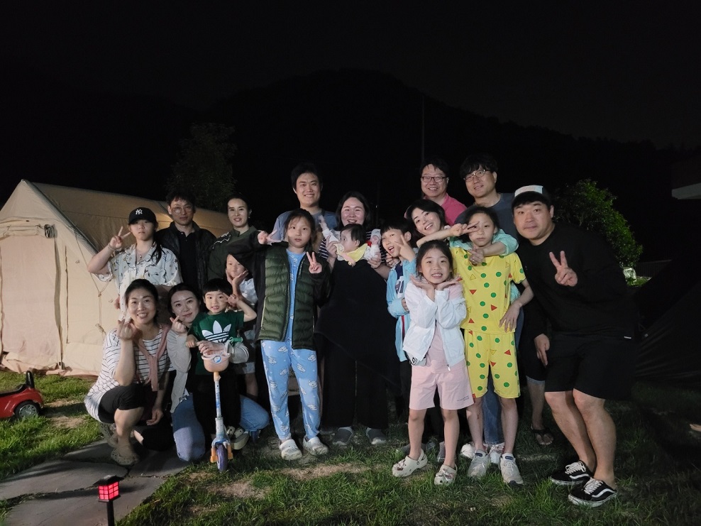 단체사진.jpg